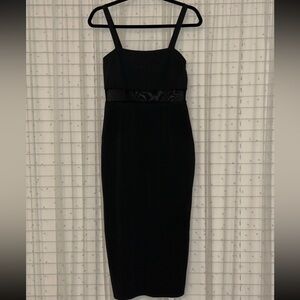 Elegant Black Sleeveless Dress
